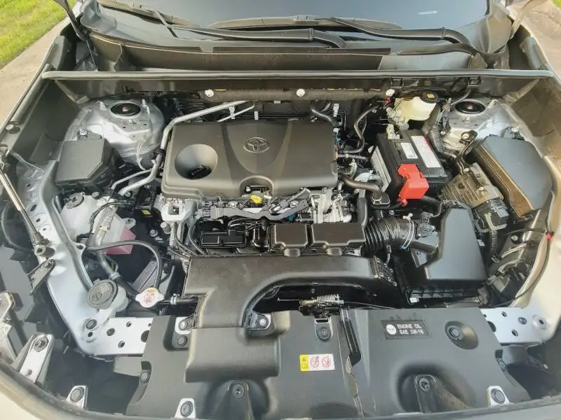 Buy 4*4 XLE 4dr SUV raf four for sale