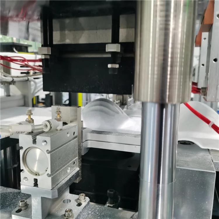 High Speed Stable Automatic ffp3 Cup Type Face Mask Making Machine