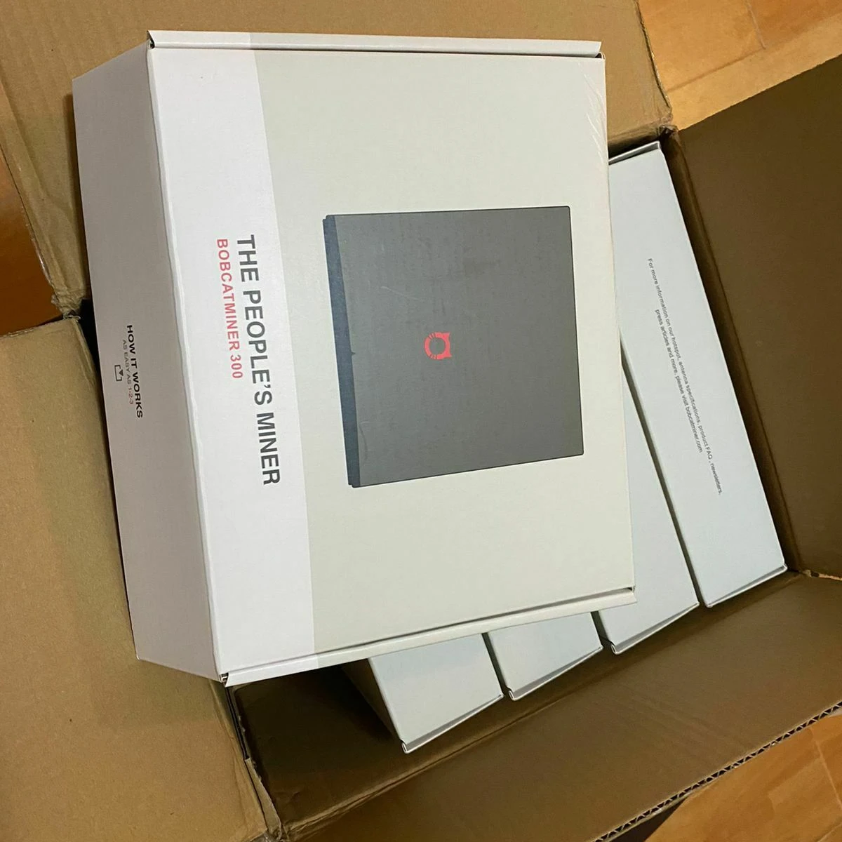 Промо-продажа для Bobcat Miner 300 US915/ EU868 /CN470 Helium Hotspot