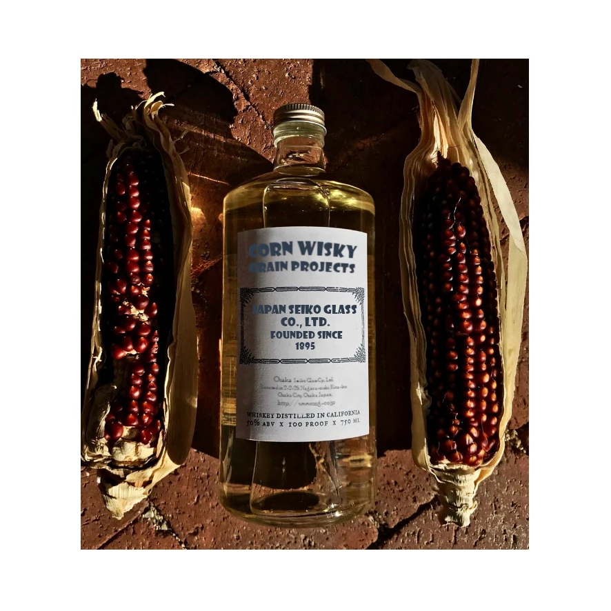 Fashionable empty custom 330ml glass beer bottles for beverage