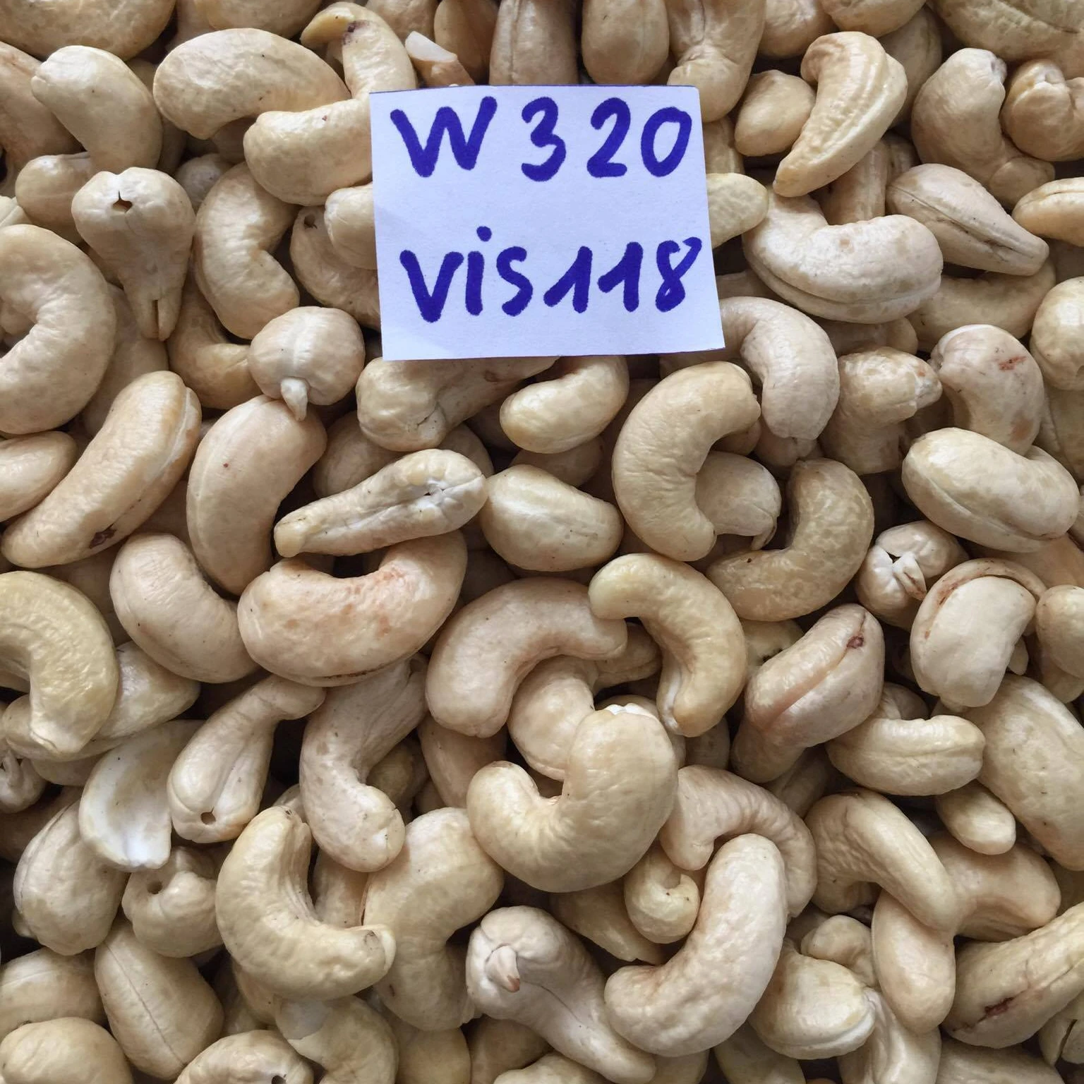 Best choice organic LP CASHEW NUT GOOD PRICE Visimex good price