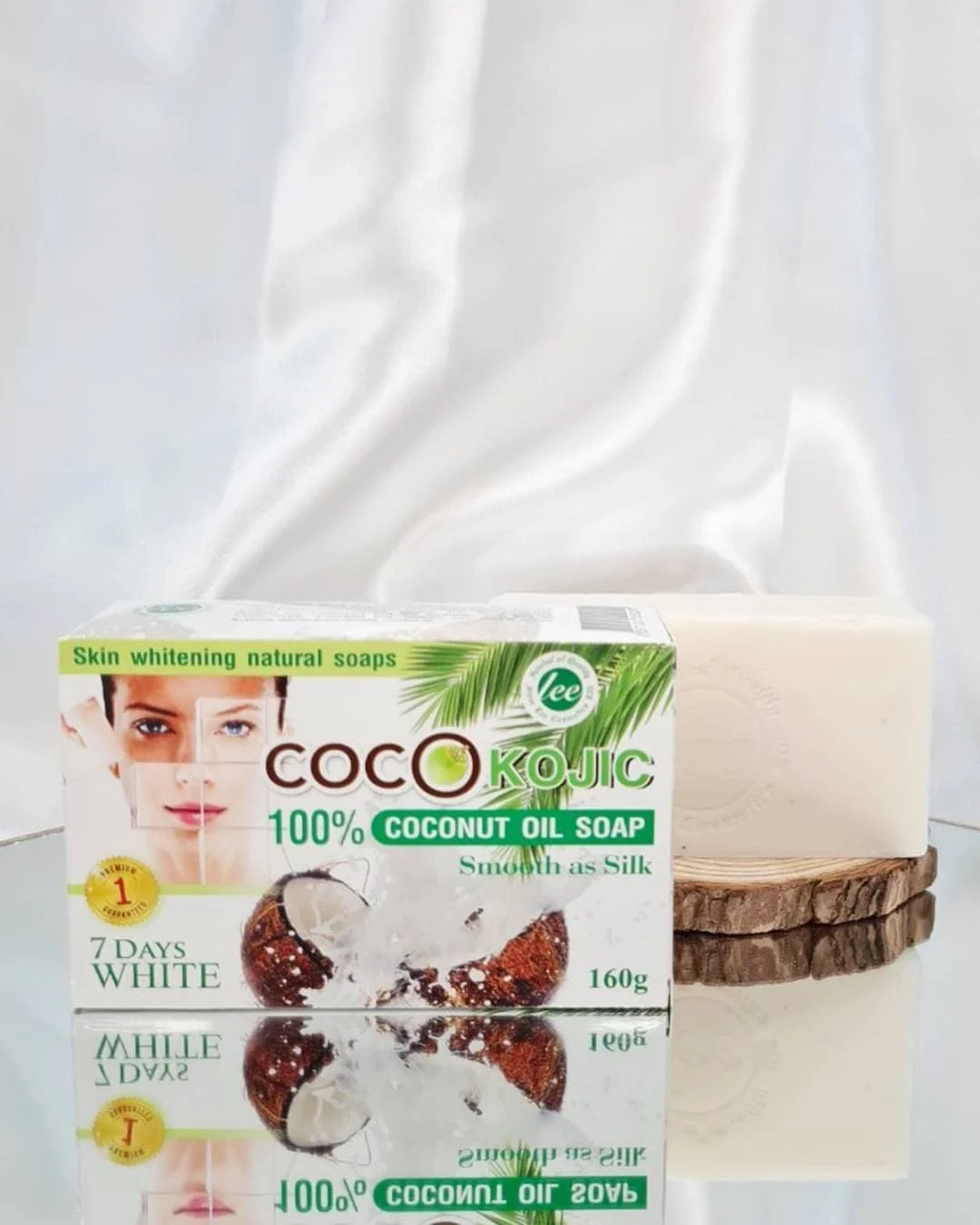 lee coconut oil kojic  skin whitening soap