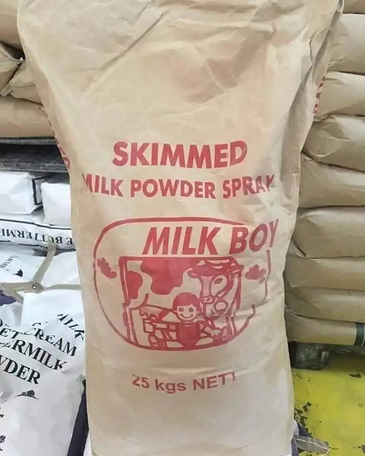 Skimmed milk powder