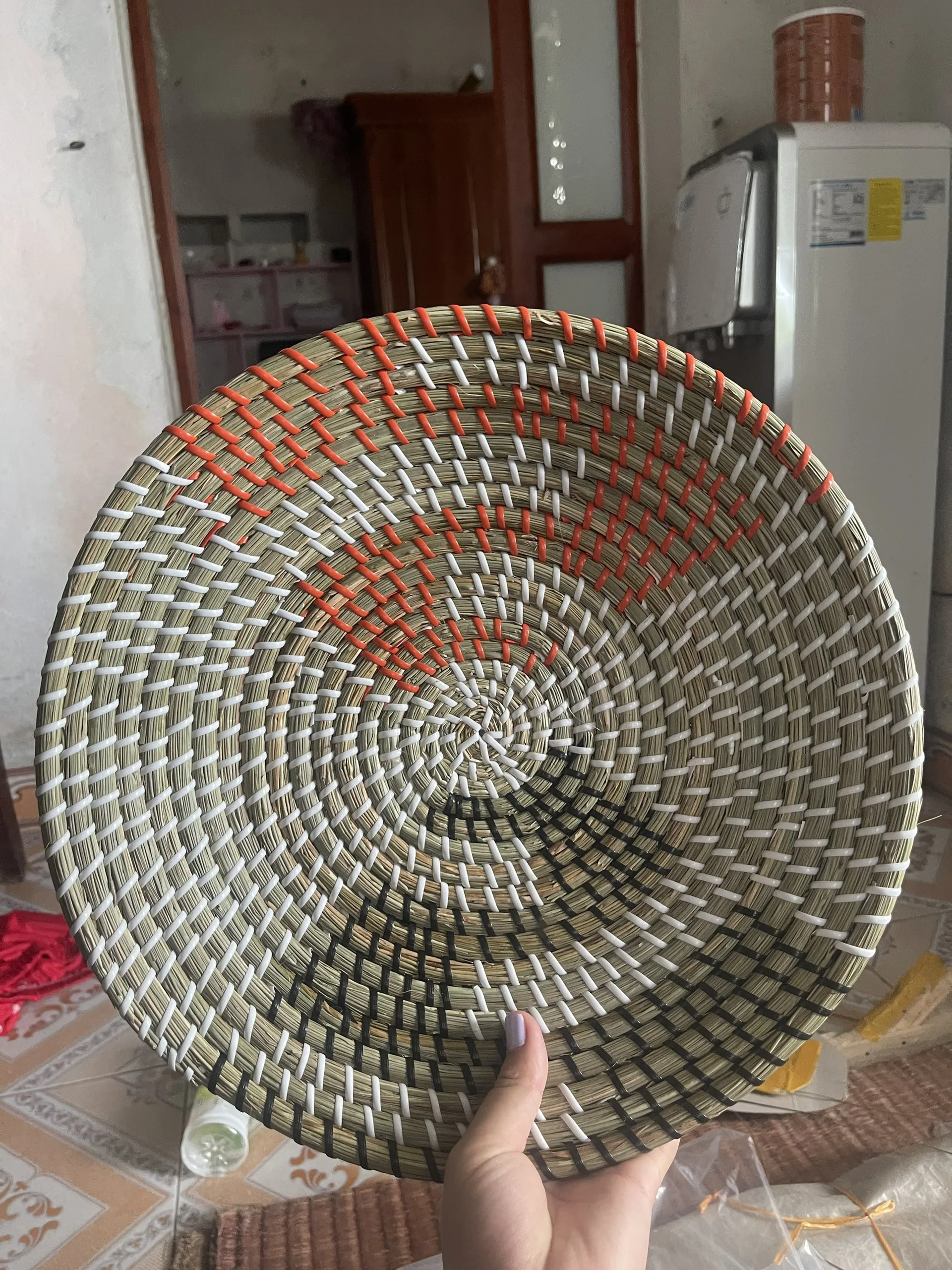  Декоративная плетеная корзина ручной работы из морских водорослей с пластиковой веревкой; Плетеная бамбуковая стена Вьетнама