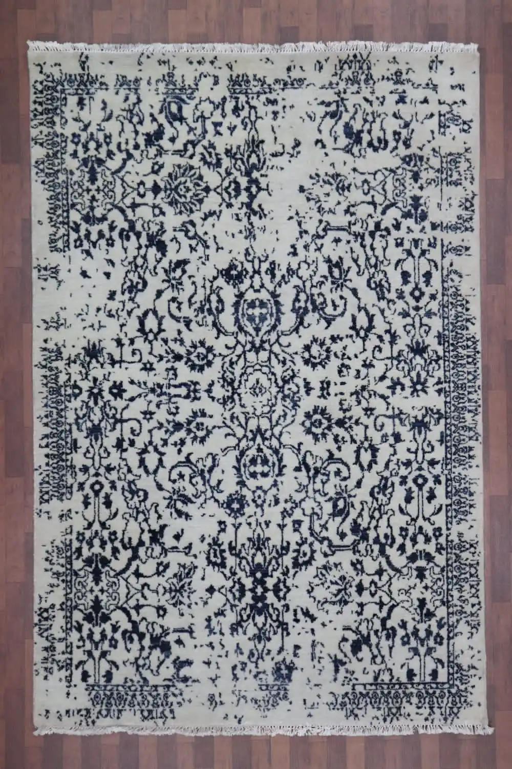 Indian boo Kashmir bamboo silk carpets multi color designs hand made and hand knotted bamboo silk carpet