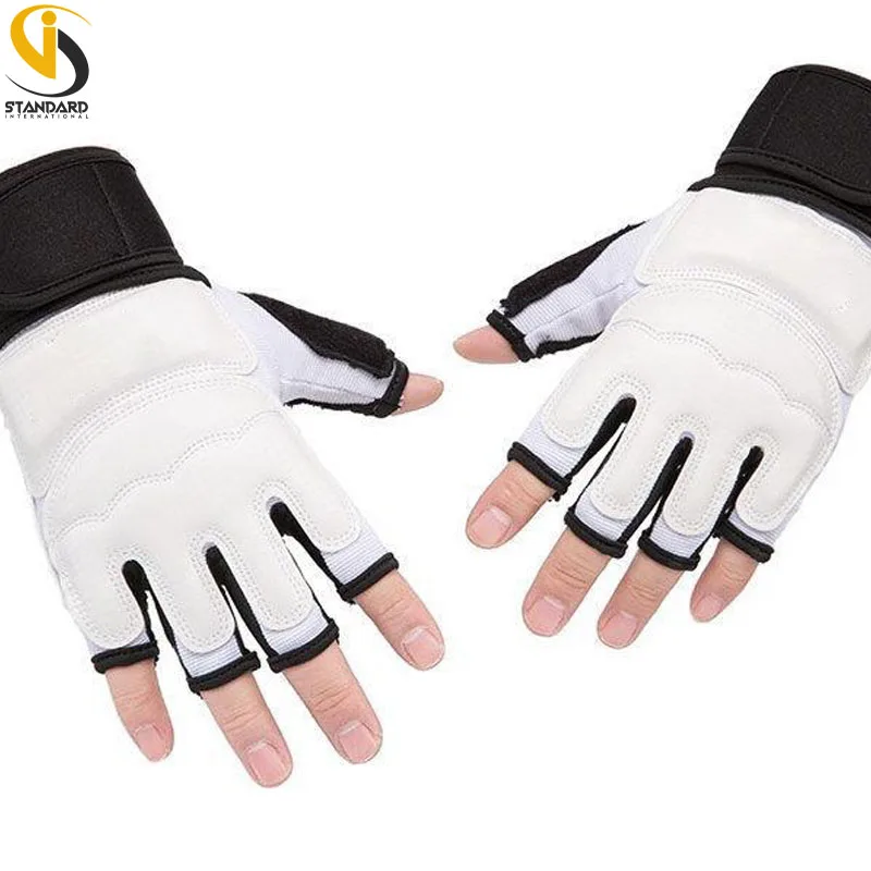 2021 New hot selling  high quality Boxing equipment protectors for training and competition taekwondo gloves