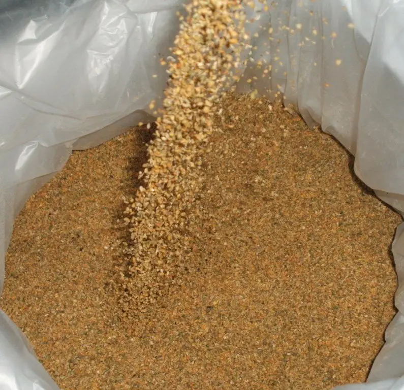 
SOY BEAN MEAL HIGH QUALITY WITH BEST PRICE FOR ANIMALS 