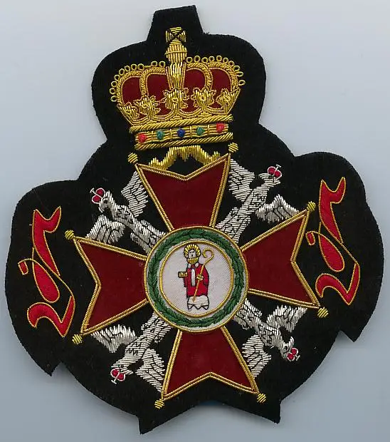 
Hand Made Embroidered Fashion Garment Cap Badges Patch Custom OEM 