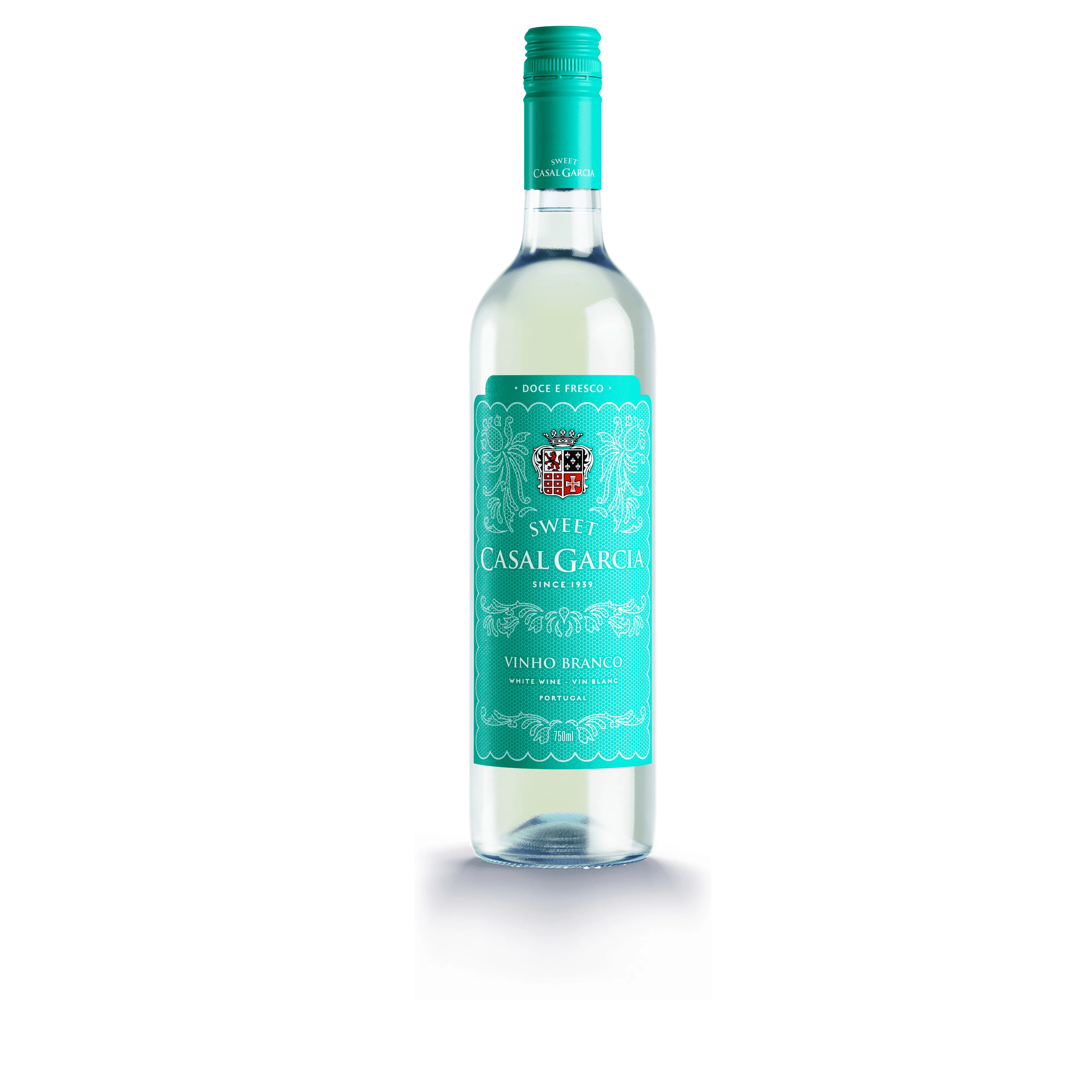 Casal Garcia Sweet White 6x75cl, сладкое вино яркого цитрусового цвета, Молодое вино со сладким и фруктовым ароматом, белое вино fr