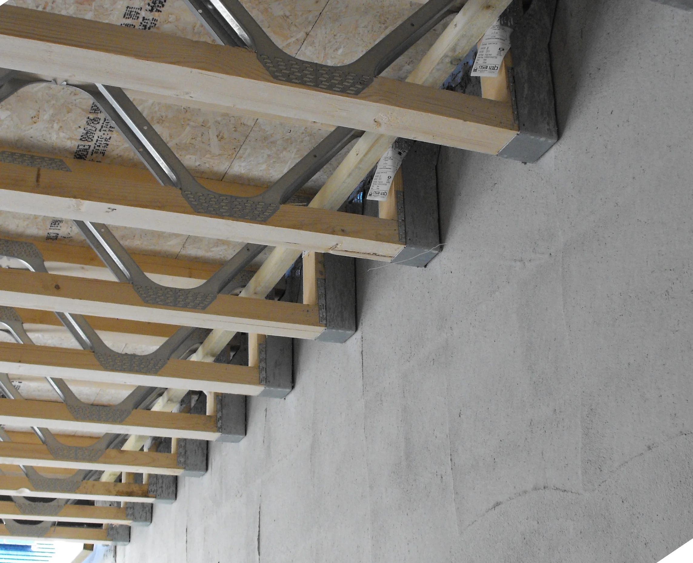 Timber Joist Truss Lumber Floor Steel Roof Truss Galvanized Steel Channel