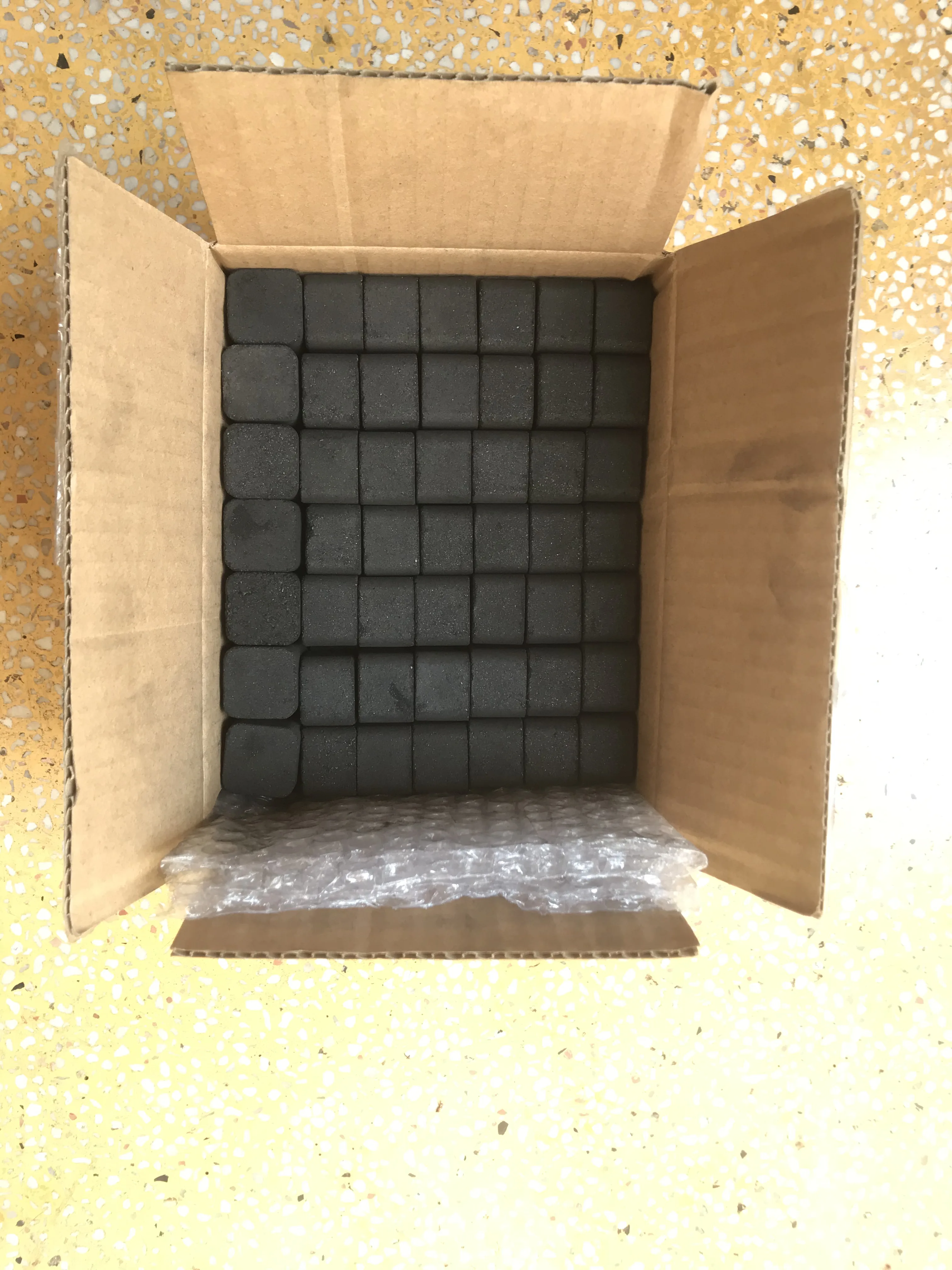 Very hard Coco charcoal for shisha hookah Made in Vietnam