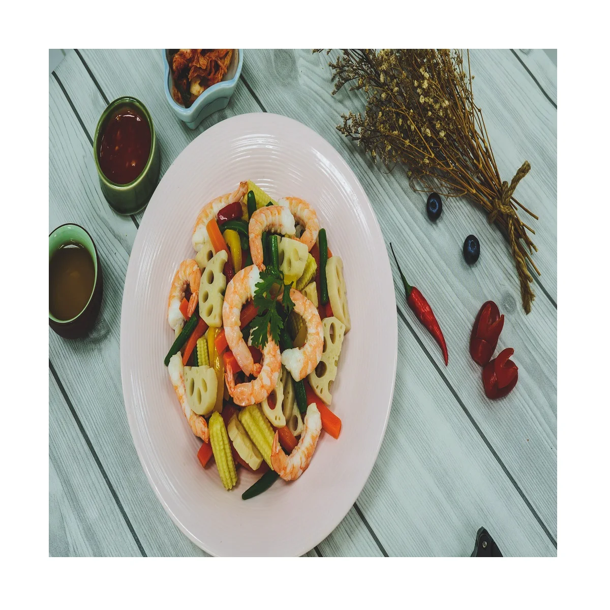 High Quality 18 Months Shell Life Frozen Vegetable Mix With PD Vannamei Shrimp Export From Vietnam