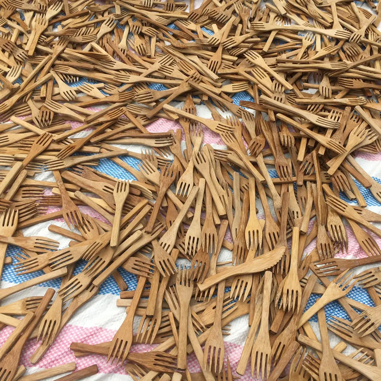 High Quality 100% Natural Organic Healthy Biodegradable Bamboo fork made in Vietnam