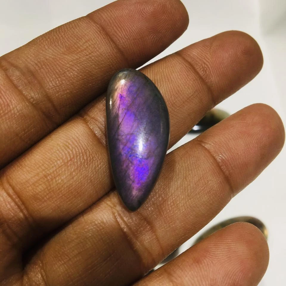 Natural  purple labradorite gemstone for jewellery Natural Cut Round-pear Cabochons Loose Gemstone