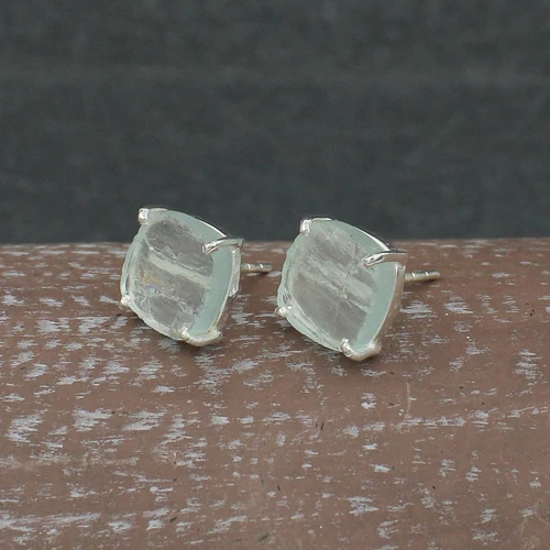  Серьги-гвоздики из серебра 925 пробы с квадратным голубым топазом