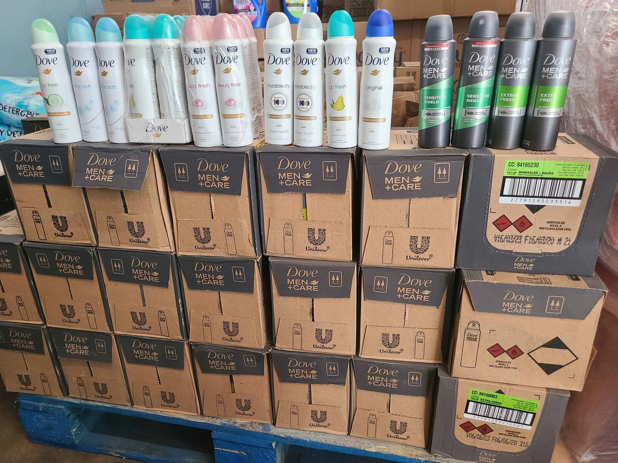Оригинальный антиперспирантный дезодорант-спрей для тела Dove 150 мл