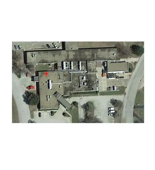 
Community Hospital Property 705 E. Greenwood Ave., Bowie Texas 4.93 Acres US Real Estate for Sale 