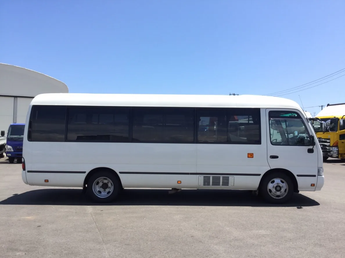 Аутентичный Подержанный LHD / RHD Toyota Coaster Bus 2016 2017 2018 2019 2020