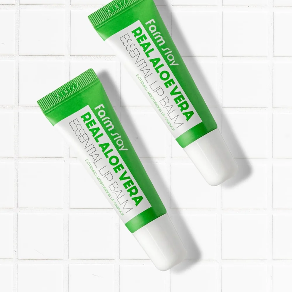 FARMSTAY ALOE VERA ESSENTIAL LIP BALM - CPNP made in Korean Cosmetic - Lip Care, Soft, Natural ingredient, Moisturizing, Hydrate