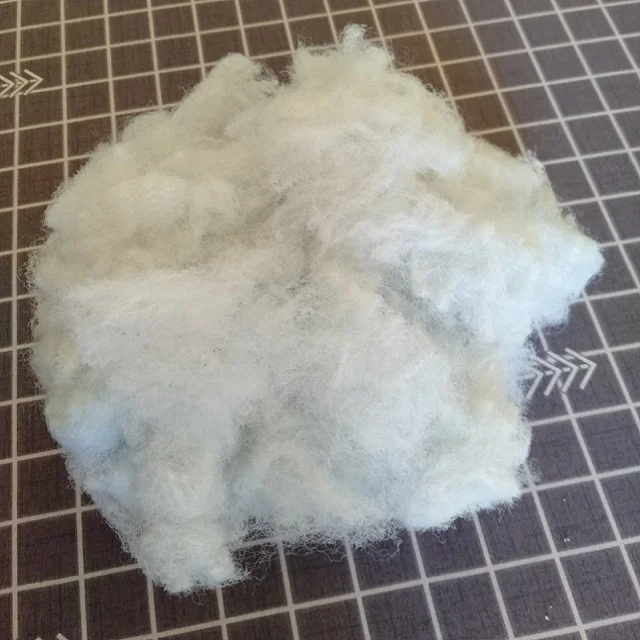 High quality Polyester staple fiber 6 Denier Solid White Vikohasan Manufacturer and synthetic fiber and GRS polyester Fibres