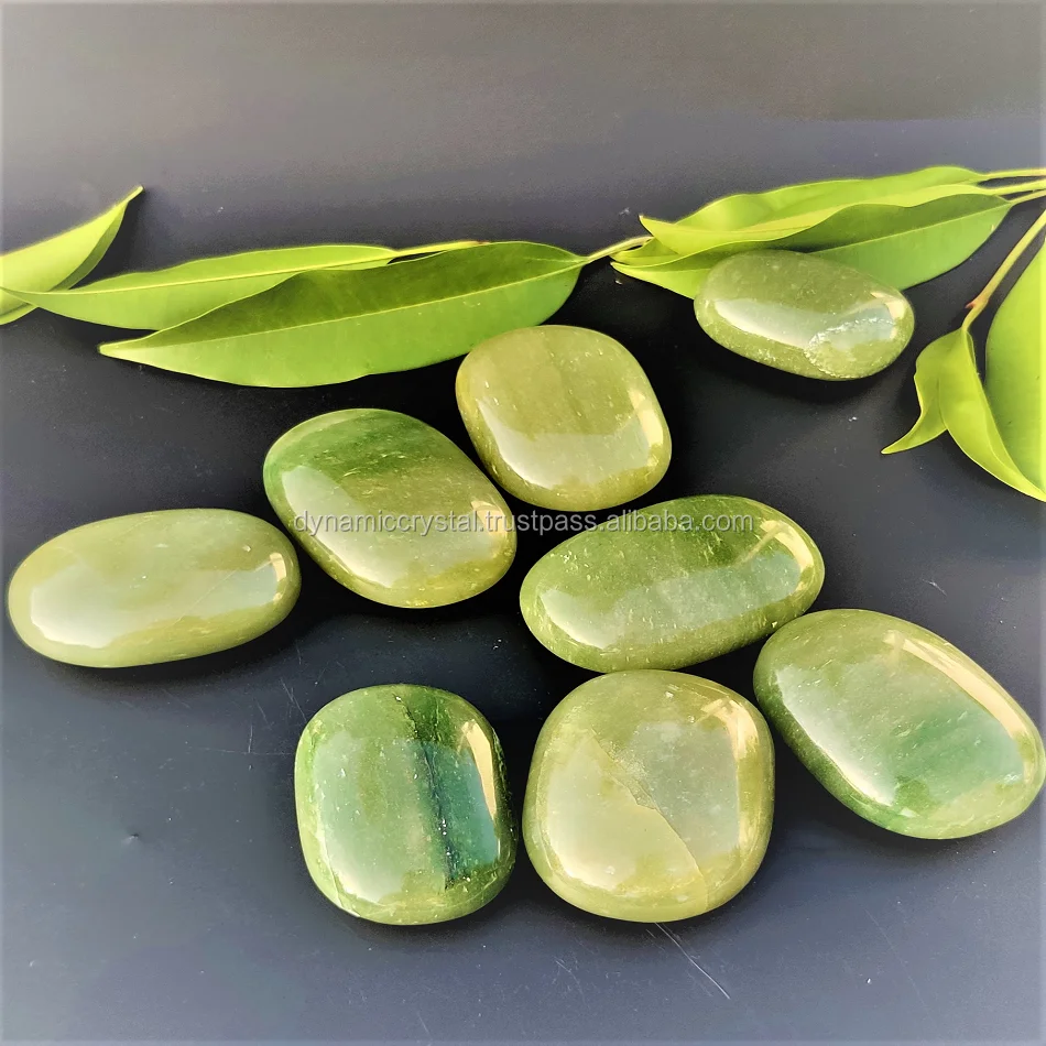 Best Sell Green Aventurine Palm Stone natural gemstone aventurine palm green crystal quartz stone polished crystal palm stone