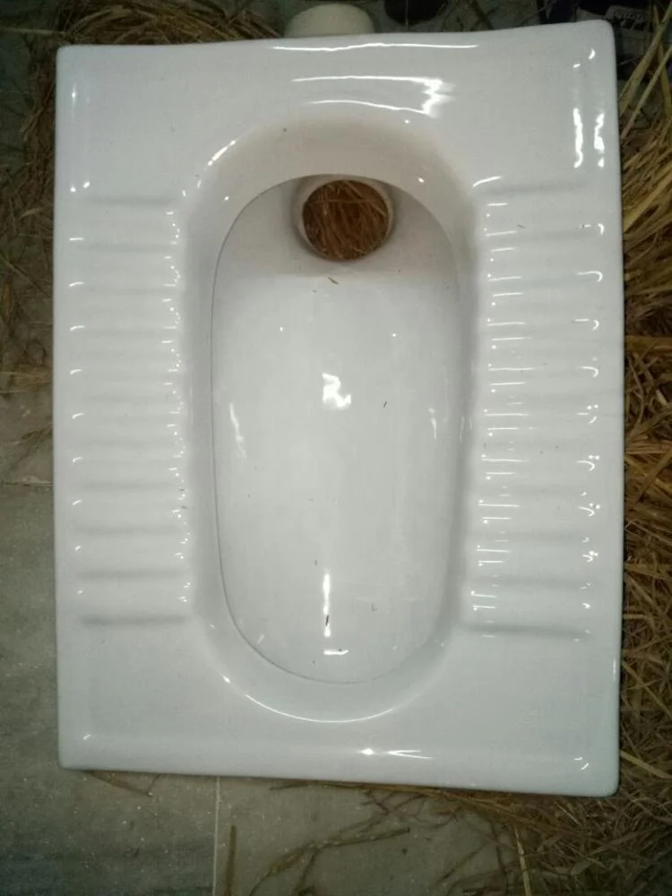 
Ceramic Sanitary Wares Squatting Pan Bathroom Commode Toilet Orissa Pan for Yemen Gulf Jordan and Africa Standard 