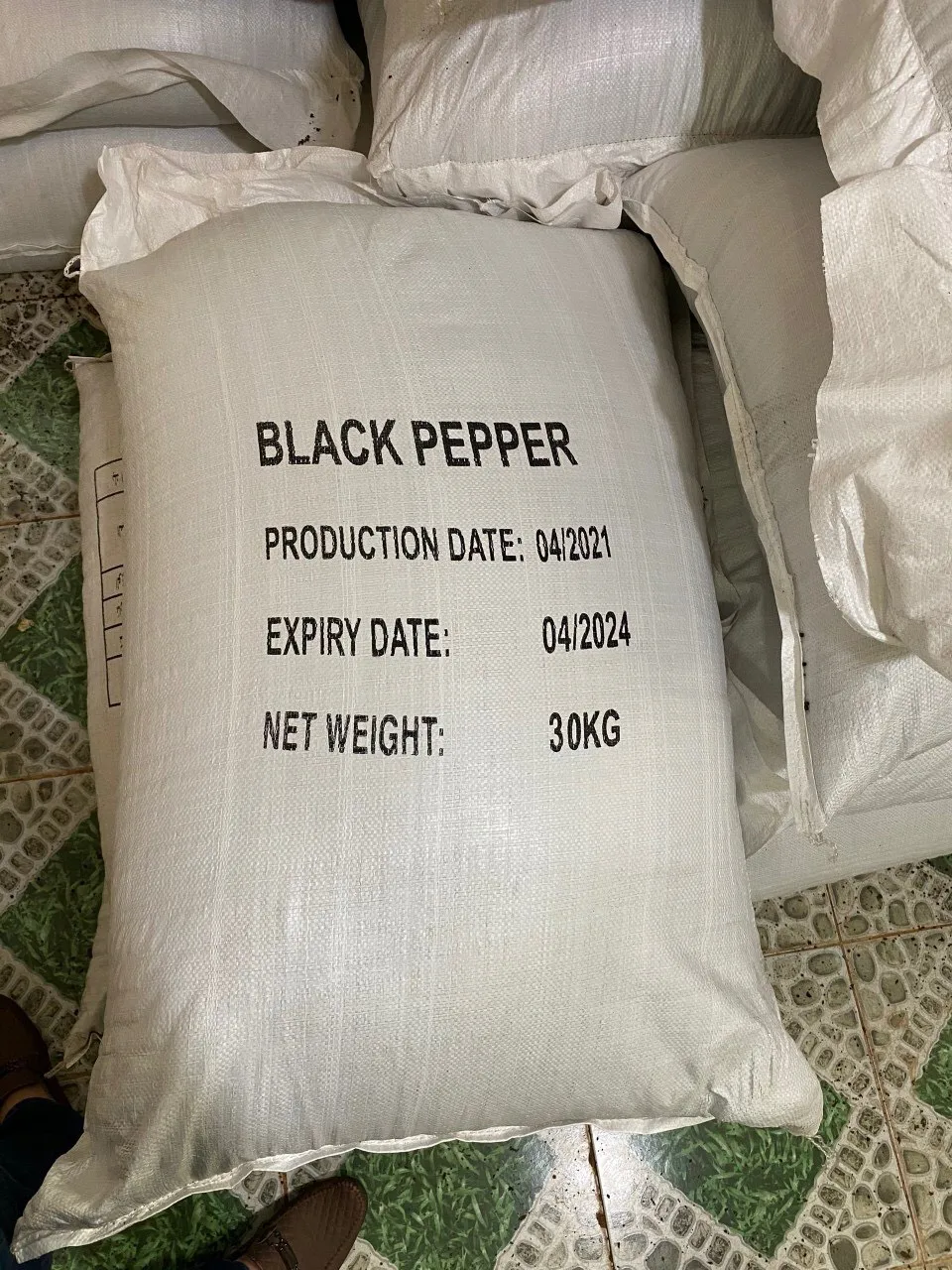 BLACK PEPPER FROM VIETNAM. WHATSAPP +84976727907 Ms CAROLINE