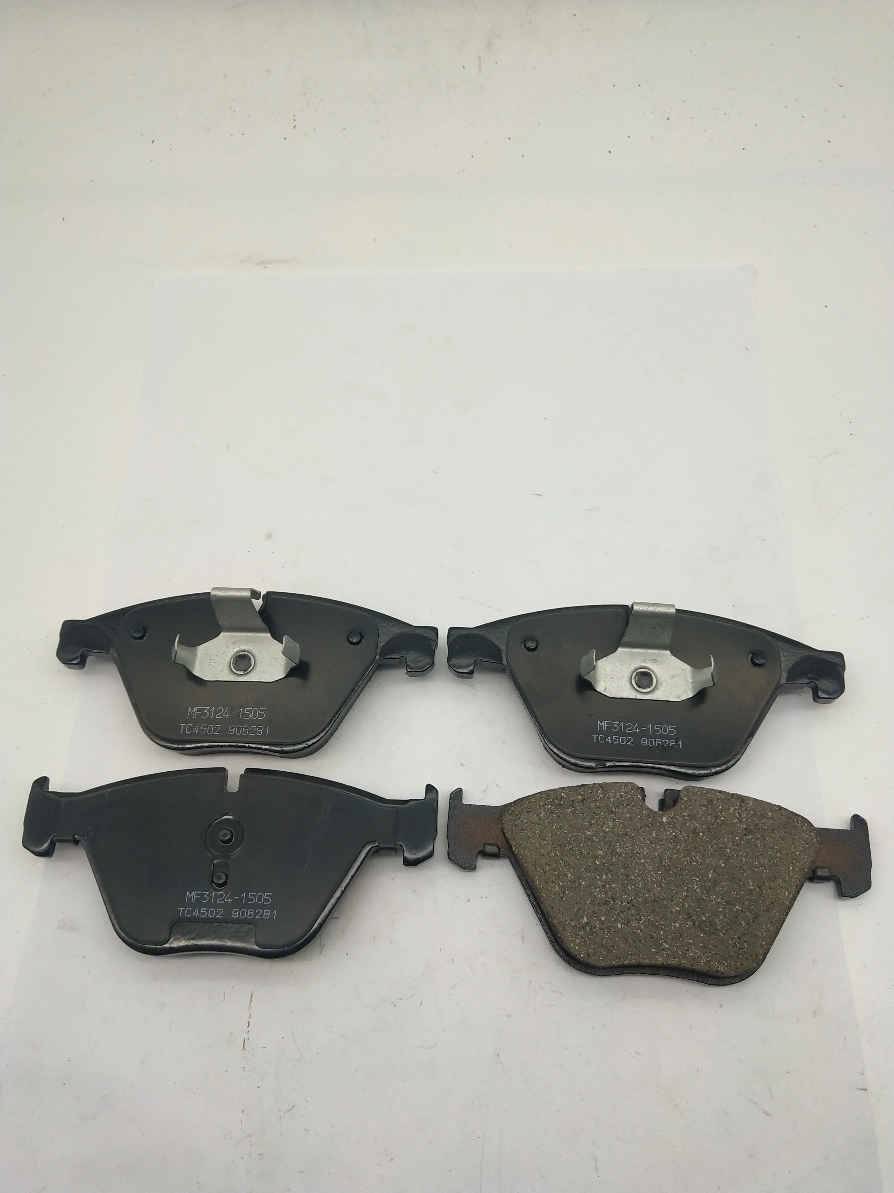 Chinese auto parts factory supply D1555 D1505 front axle brake pads set for VW D1061 Z23 Power stop car sparepart carbon ceramic