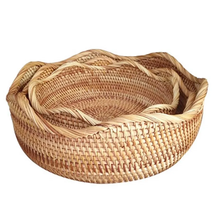Корзина для фруктов из ротанга
