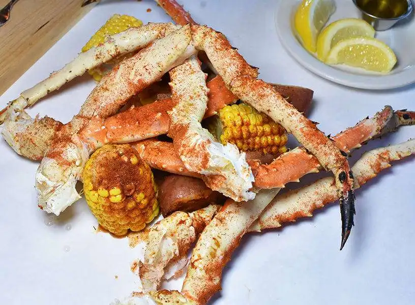 100% лучшее качество оптовый поставщик морепродуктов Королевский Краб замороженного цвета для продажи по низкой