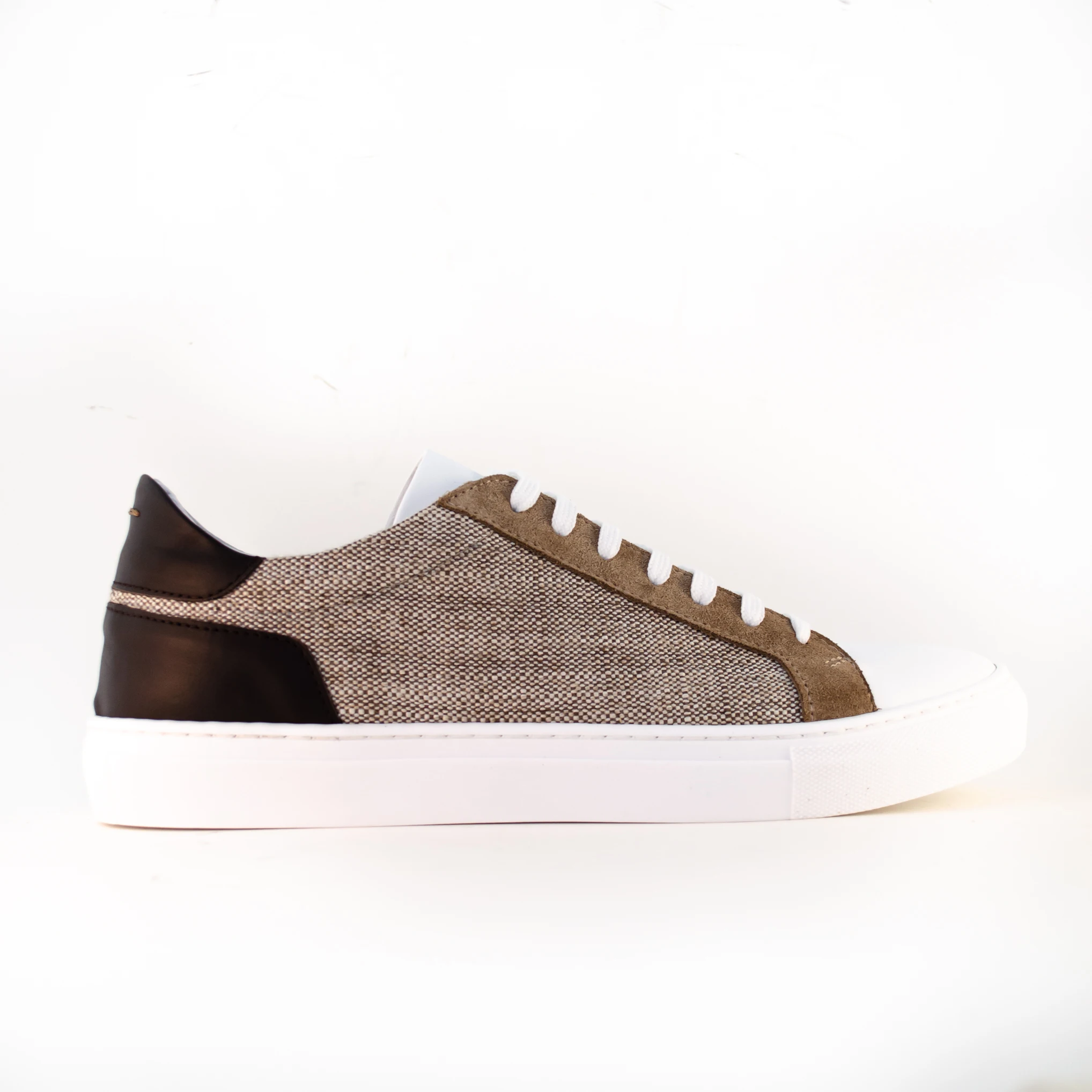 SN881. ITALIAN SHOES. FASHION SNEAKERS MADE IN ITALY. REAL PREMIUM LEATHER. AVAILABLE IN ALL THE COLORS