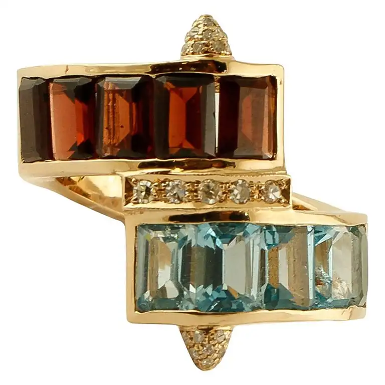 
Diamonds, Light Blue Topazes, Garnets, 14k Yellow Gold Vintage Ring 