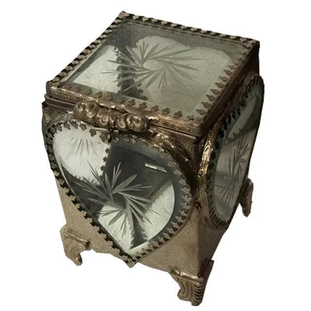 
Handmade Decorated Best Quality Indian Vintage Stylish Brass And Glass Made Home Decorated Storage Jewelry Box 