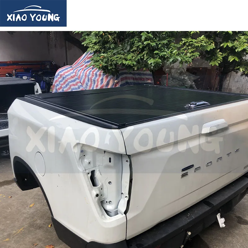 
Aluminum Retractable Roller Lid Shuttle Bed Cover Tonneau Cover For Hilux Rocco 2019 2020 