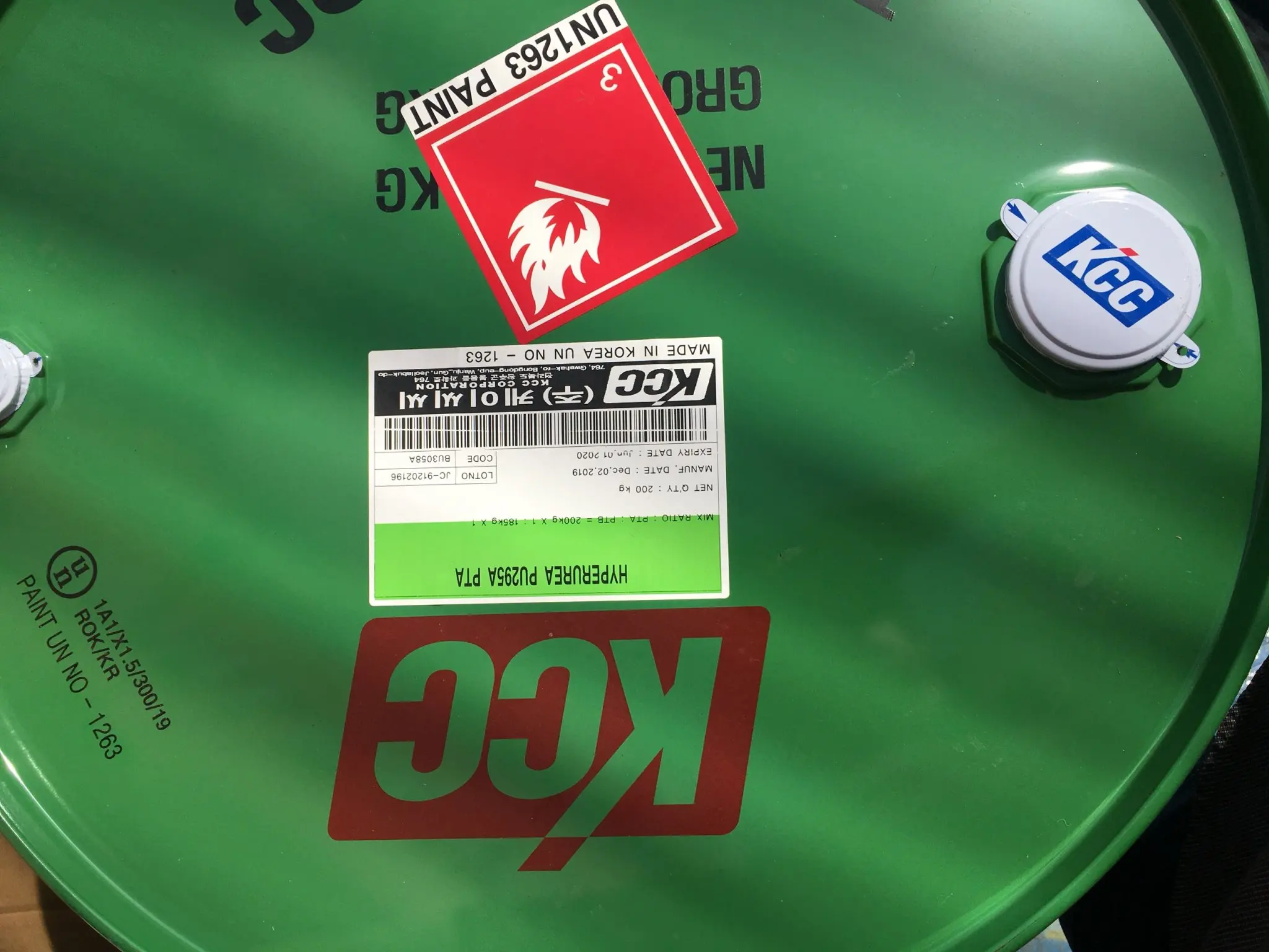 
HYPERUREA PU295A Polyurea resin based waterproof coating with excellent strength, elongation suitable for concrete,metal 385kg 