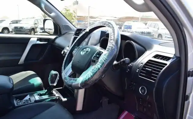 2010 To yo ta Land Cruiser Prado RHD