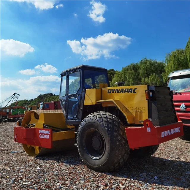 Оригинальный малочасовой дорожный каток Dynapac CA301D б/у