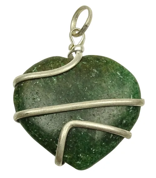 Wholesale green jade stone heart shape wire wrapped Necklace Pendant power pendant healing crystal stone
