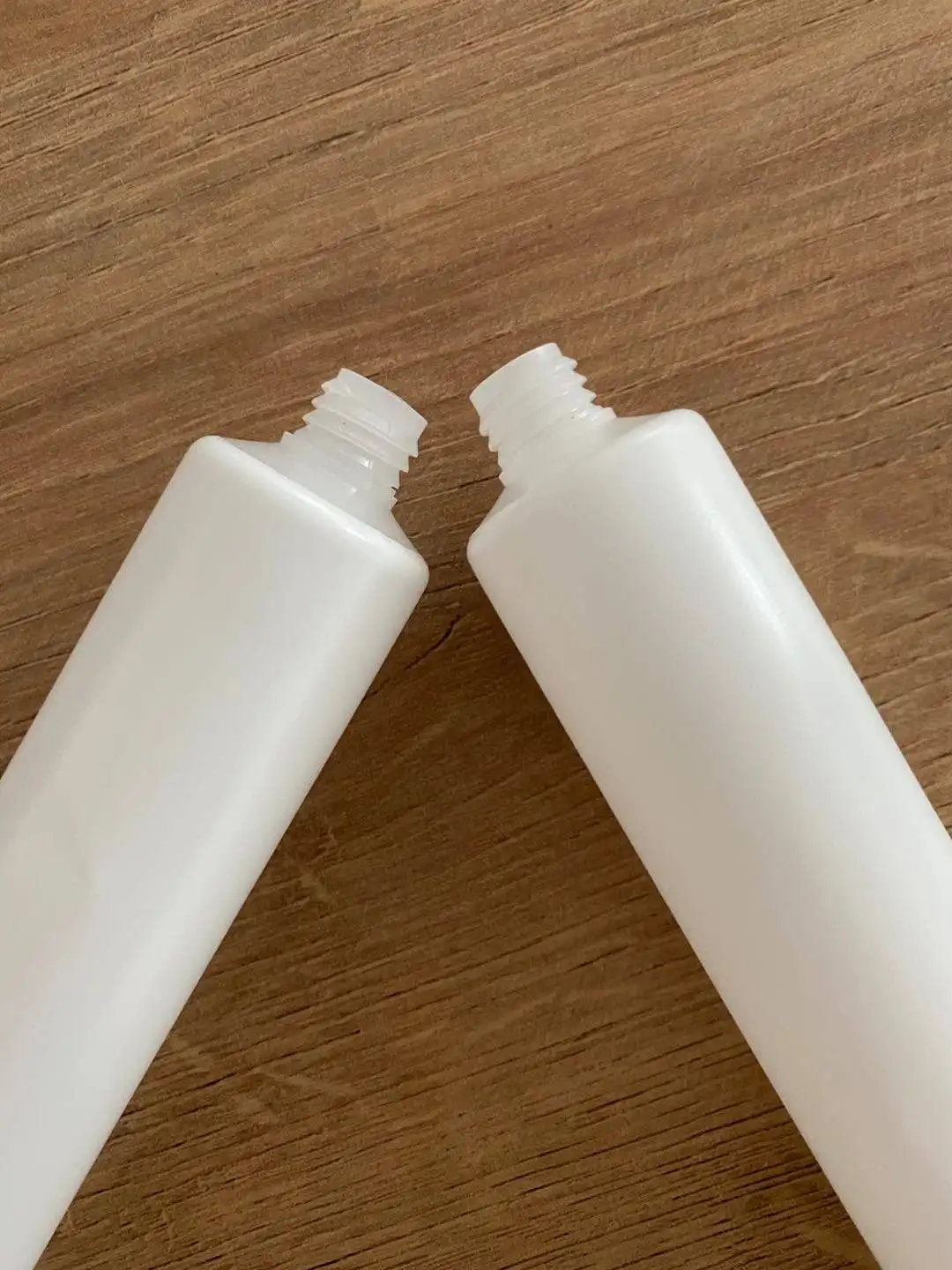 Multiple-layer PE Tube Extrusion Cutting Machine for cosmetics