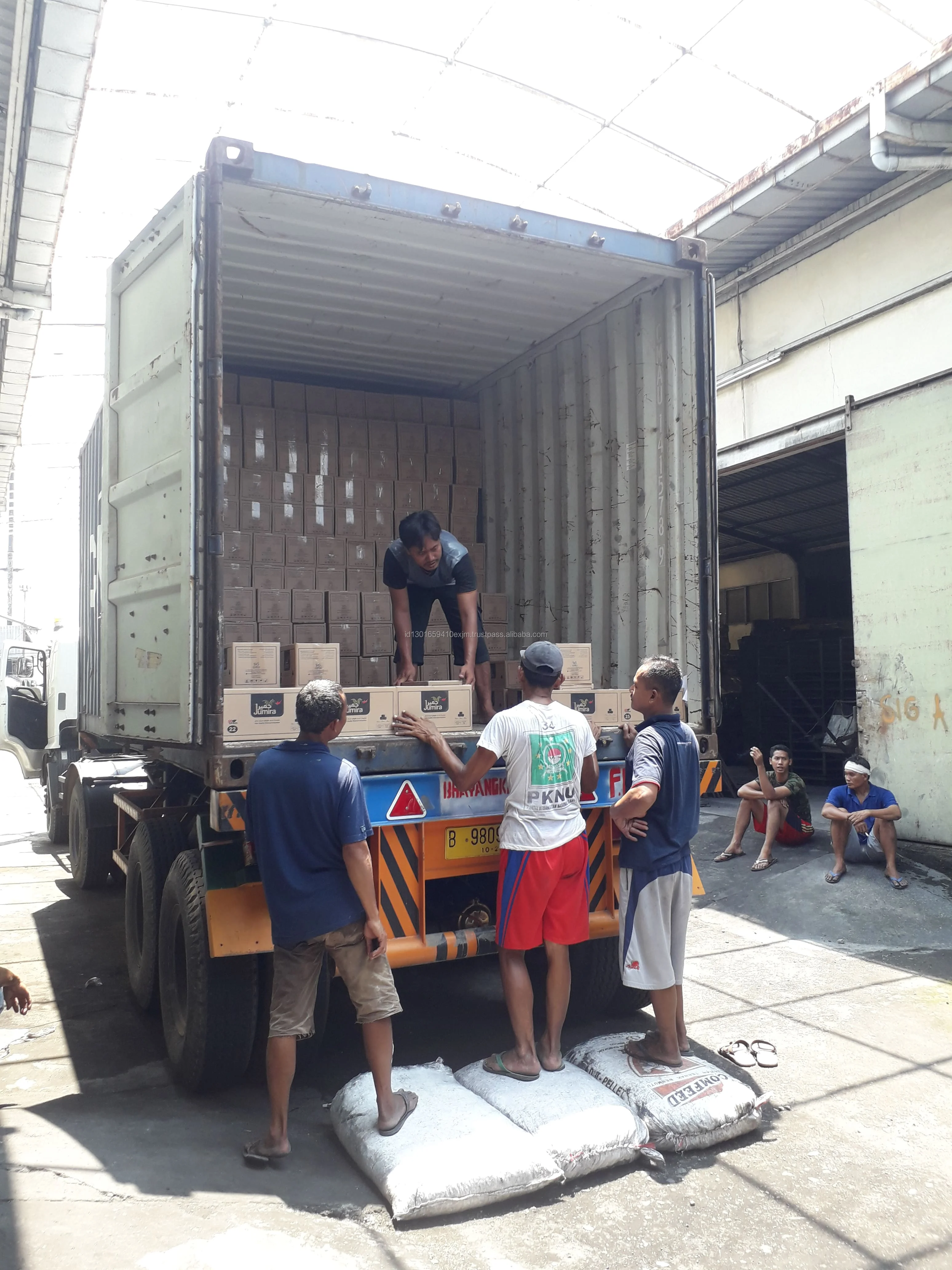 Biodegradable 1 kg Coconut Shell Charcoal Briquette For Shisha Hookah