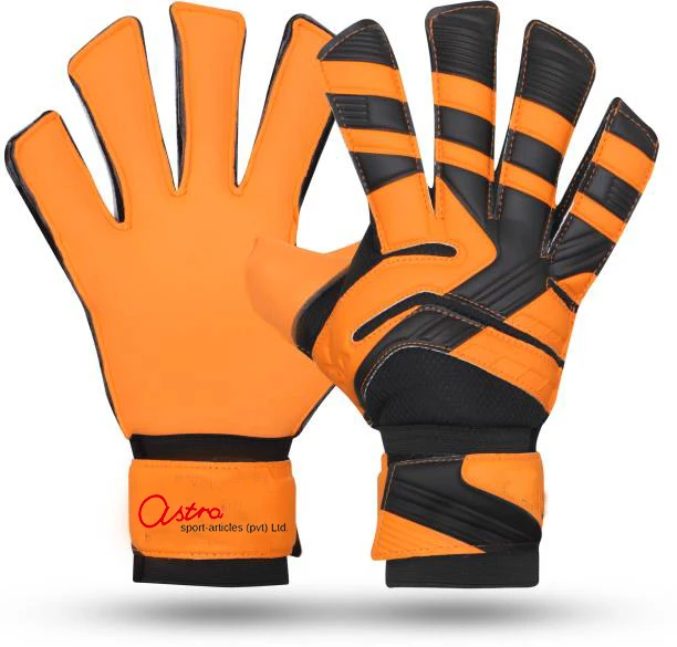
High Quality Goalkeeper Gloves Safety Strapped Closure gloves for sale 
