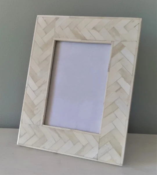 Handmade Bone Inlay Decorative Photo Frame for Wholesale.