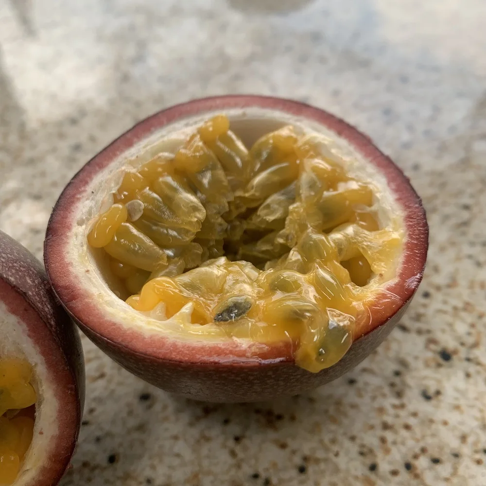 Вьетнамская торговая продукция высокое качество сладкий вкус естественный цвет срок годности 12 месяцев замораживаемый процесс замораживания замороженный страстный