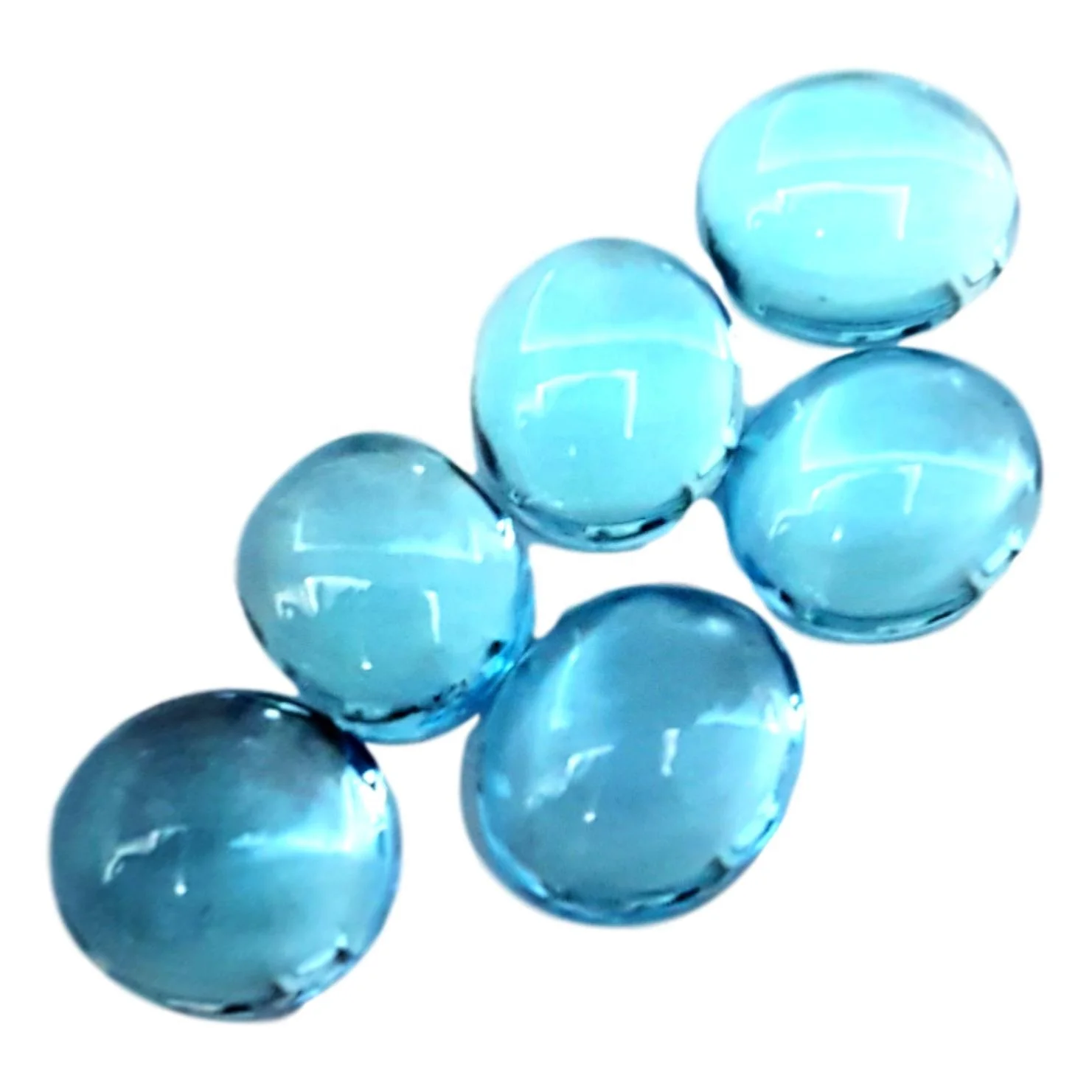 
 Овальные кабины с голубым топазом  