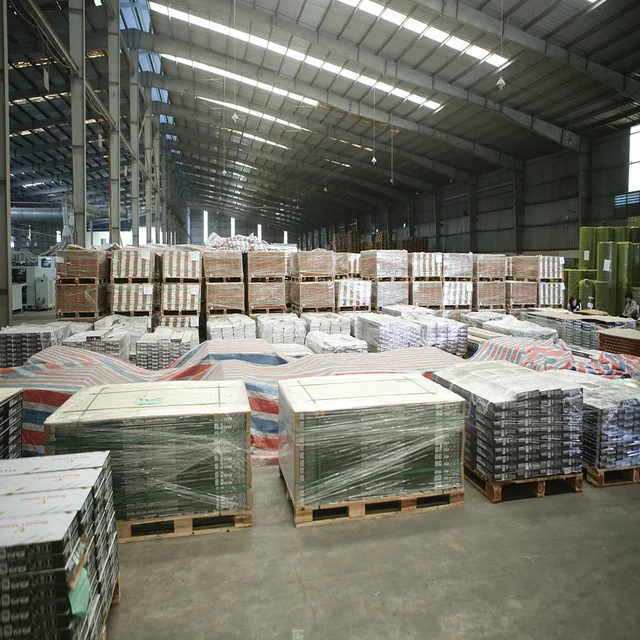 
SPC Vinyl Flooring 100% Waterproof Uniclic License Tech Eco and Health Friendly Flame Resistant Rigid Core Vinyl Plank 