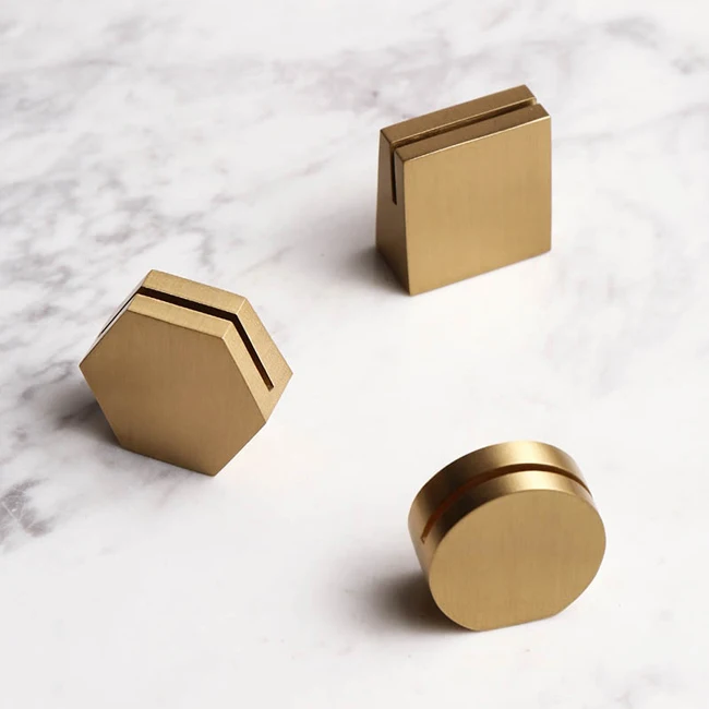 Золотистый Настольный держатель для карт