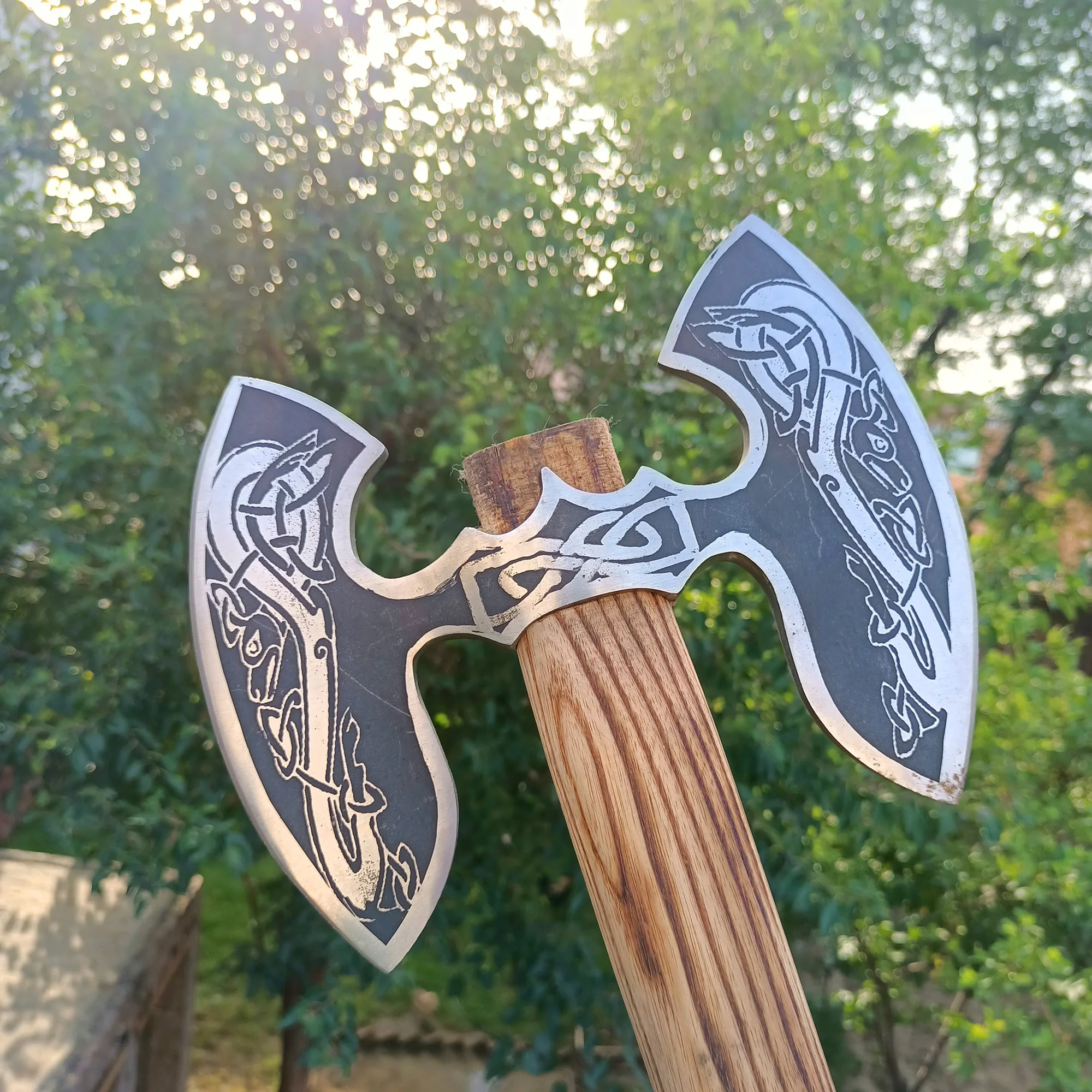 Топор викингов ручной работы из углеродистой стали на заказ топор с медью для выживания природе деревянной ручкой Прямая поставка двойная головка