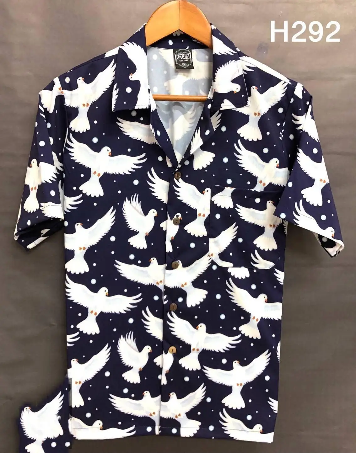 
Summer Hawaiian Beach Wear Floral Eco-Friendly Flowered Leaf Wholesale Shirts Custom For MenStylish Clothing 