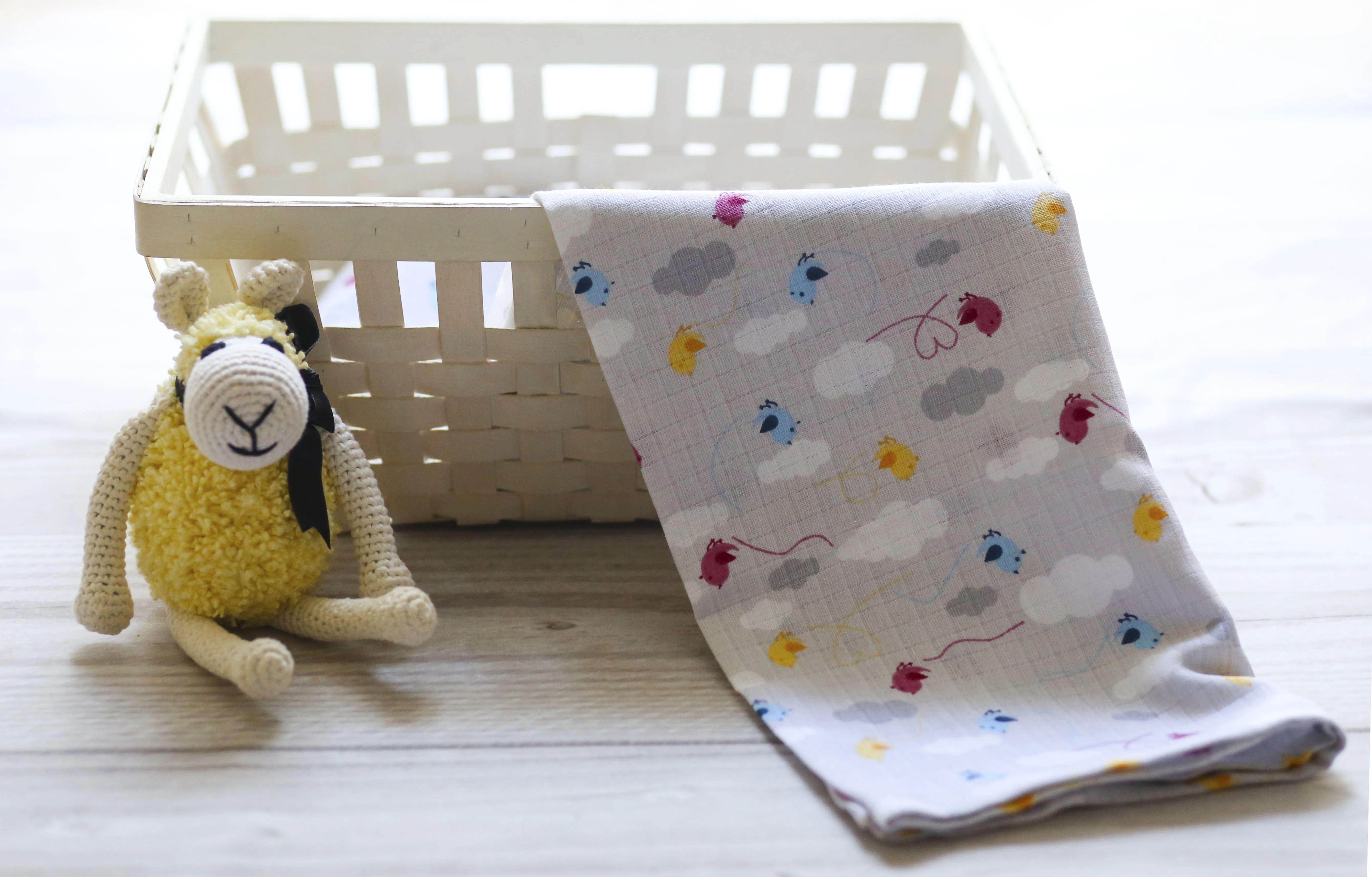 Bird cloud pattern 100% cotton soft baby muslin fabric