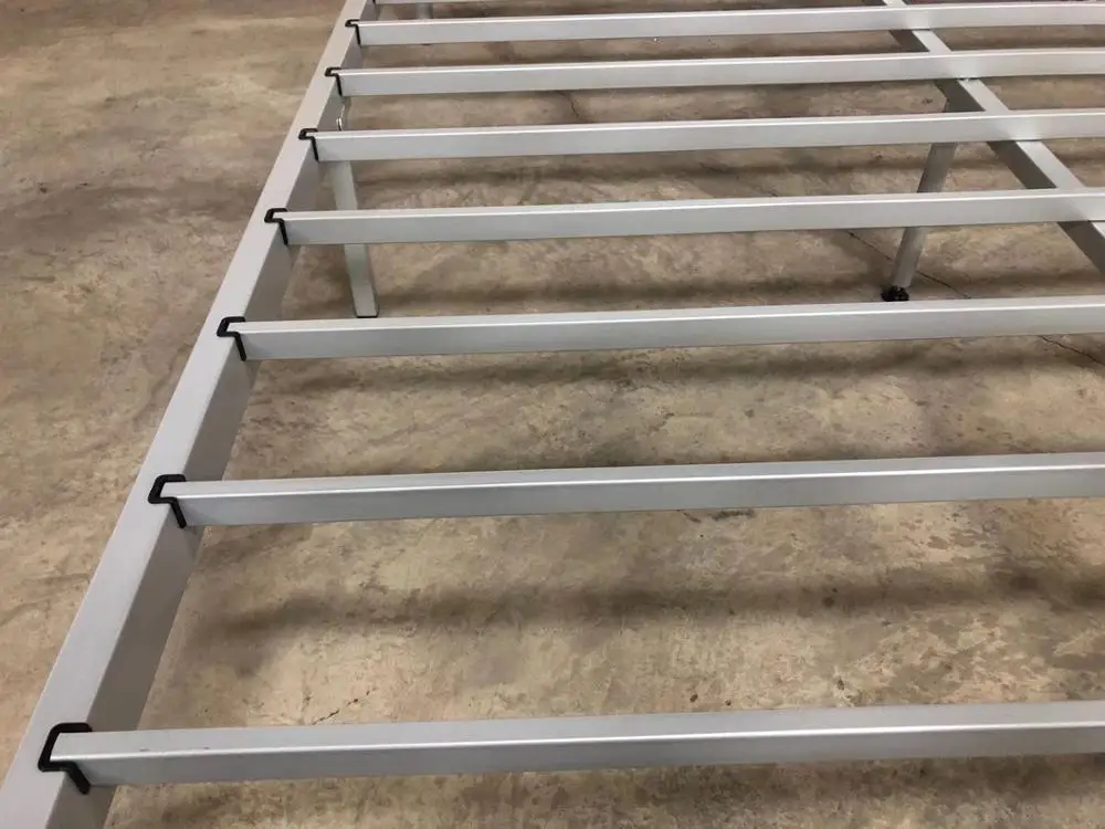 Sturdy Platform Secured Metal Slats Platform Black Color L1900 x W1370 x H381mm Bed Frame Base